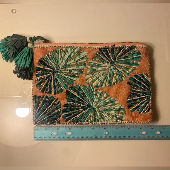 Anthropologie Maeve Clutch - Picture 5 of 7